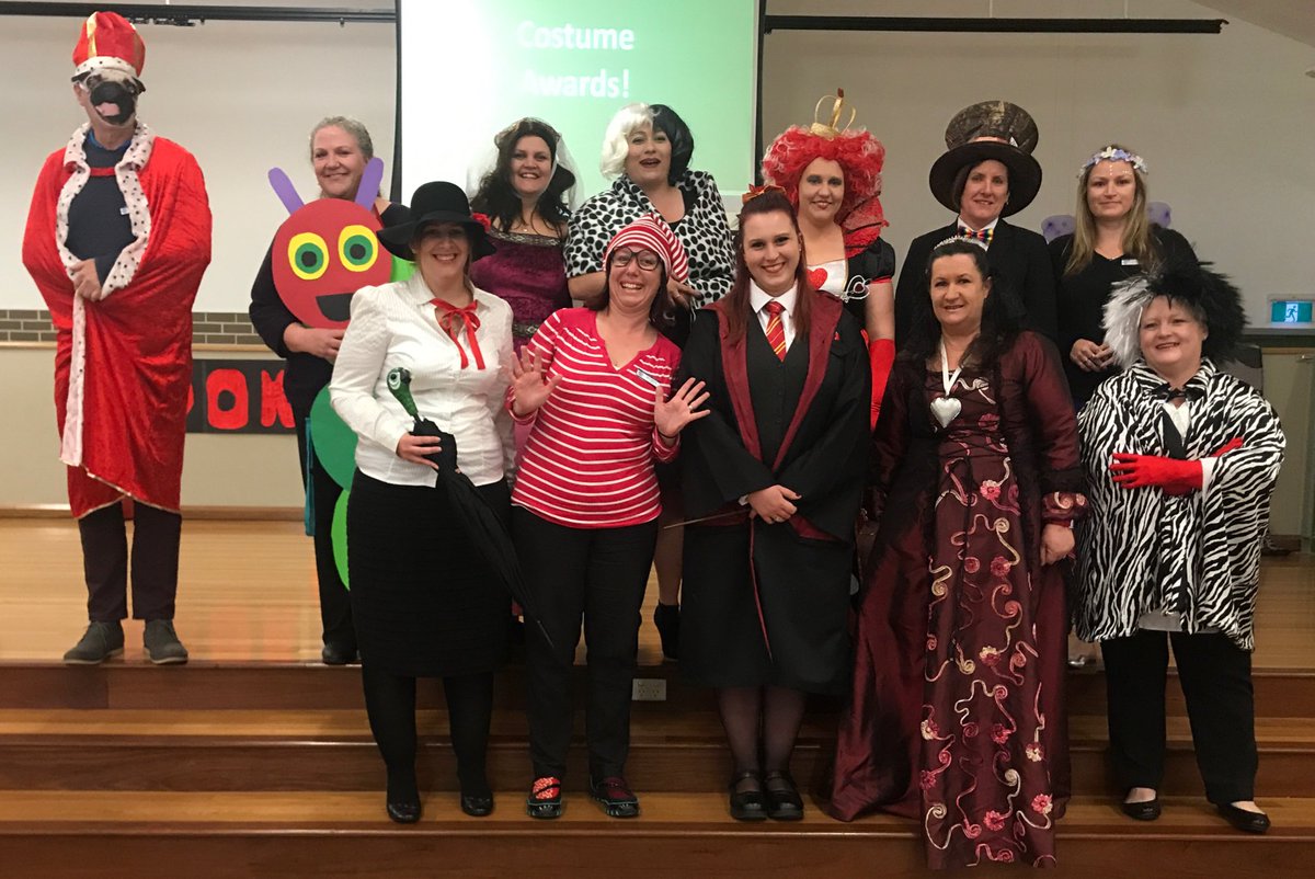 kate_tishler's tweet photo. such a great effort made by the @Minto_P_S staff for our book week parade! @VickiCraze @BenoticDebra @mel_tickle @tiffvaughn17 @IvsicKaran https://t.co/v1W08yPOQN
