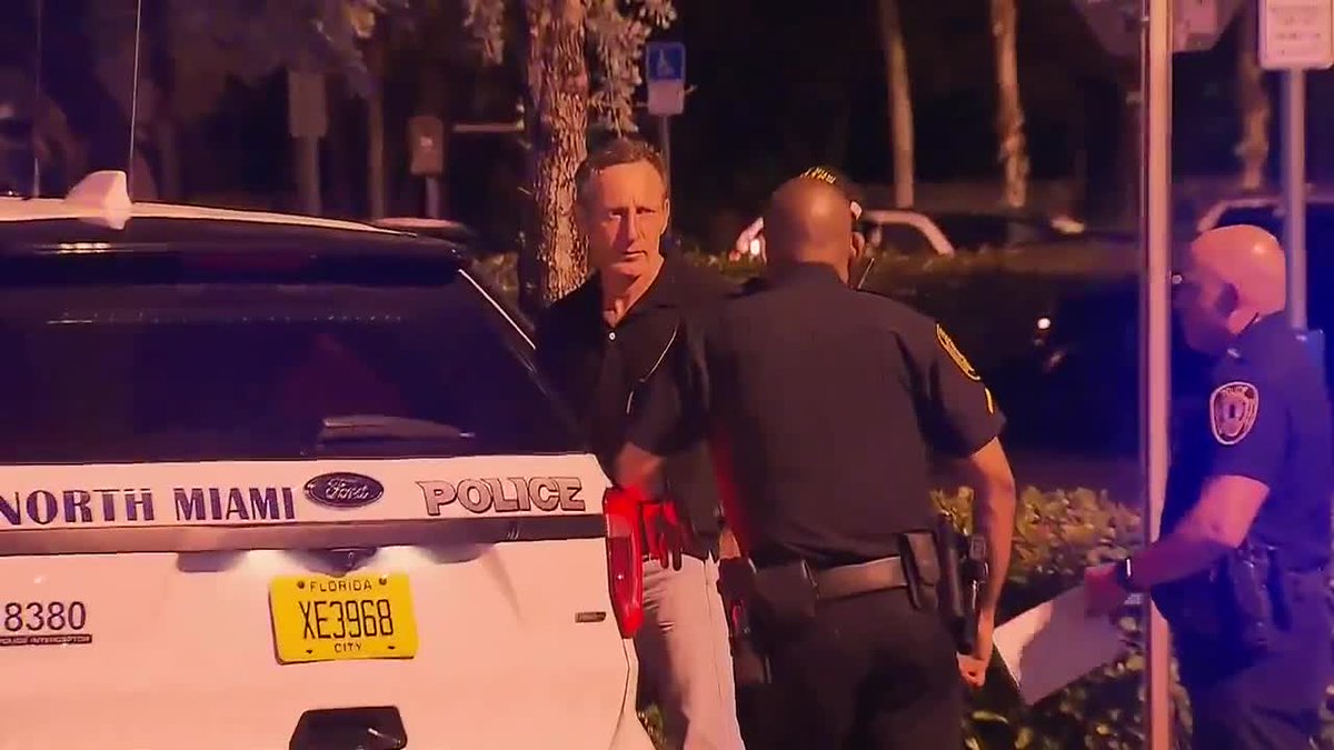 Home Depot customer attacked in plywood dispute during Hurricane Irma preps bit.ly/2xNNWrH?utm_me… https://t.co/vvcUv9lGW1