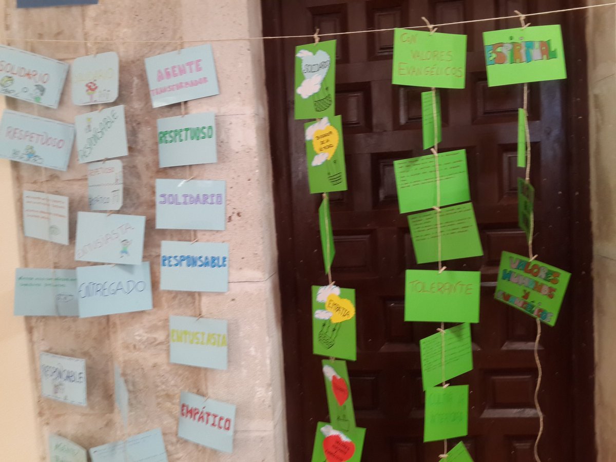 arubioru's tweet photo. #ProyectocumbresFesd
PERFIL Alumno FESD https://t.co/8hE4YUy6R0