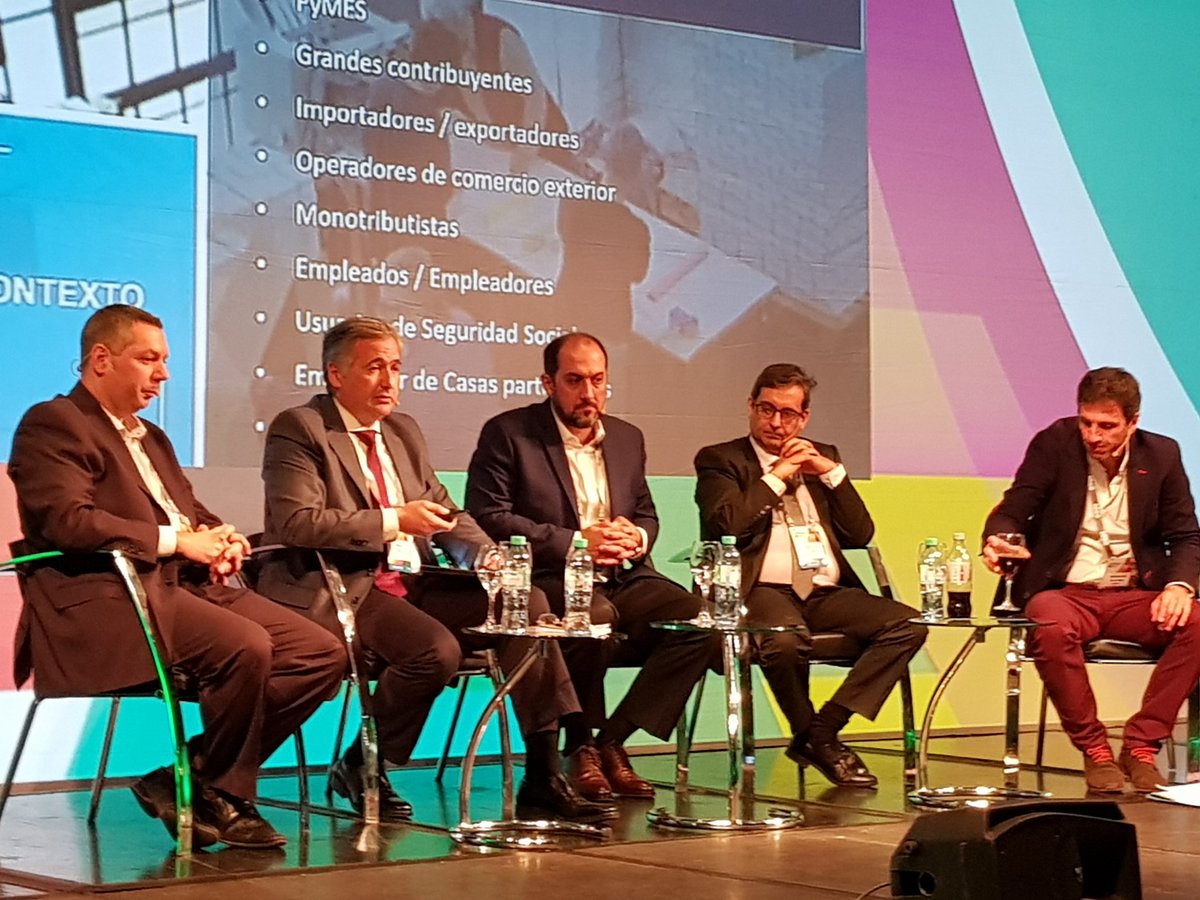 jeperezbay's tweet photo. Sergio Rufail de @AFIPcomunica en #EncuentroPyME @IdeaArg "las pymes tienen que categorizarse ante afip para acceder a beneficios fiscales" https://t.co/e5wARR3KtF