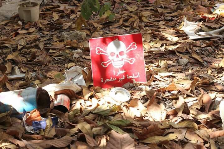 majdkhalaf1993's tweet photo. During the meeting #7MSPCCM teams @SyriaCivilDef still find Cluster bombs in Syria
#WhiteHelmets https://t.co/XHzs3aK34S