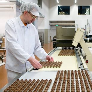 AeschbachChoco's tweet photo. We can show you a lot on Twitter, but best is to visit our #ChocoManufactory in Root D4 Lucerne.
An ideal team trip!
https://t.co/SQbymKXK0B https://t.co/GlgXLdGqTu