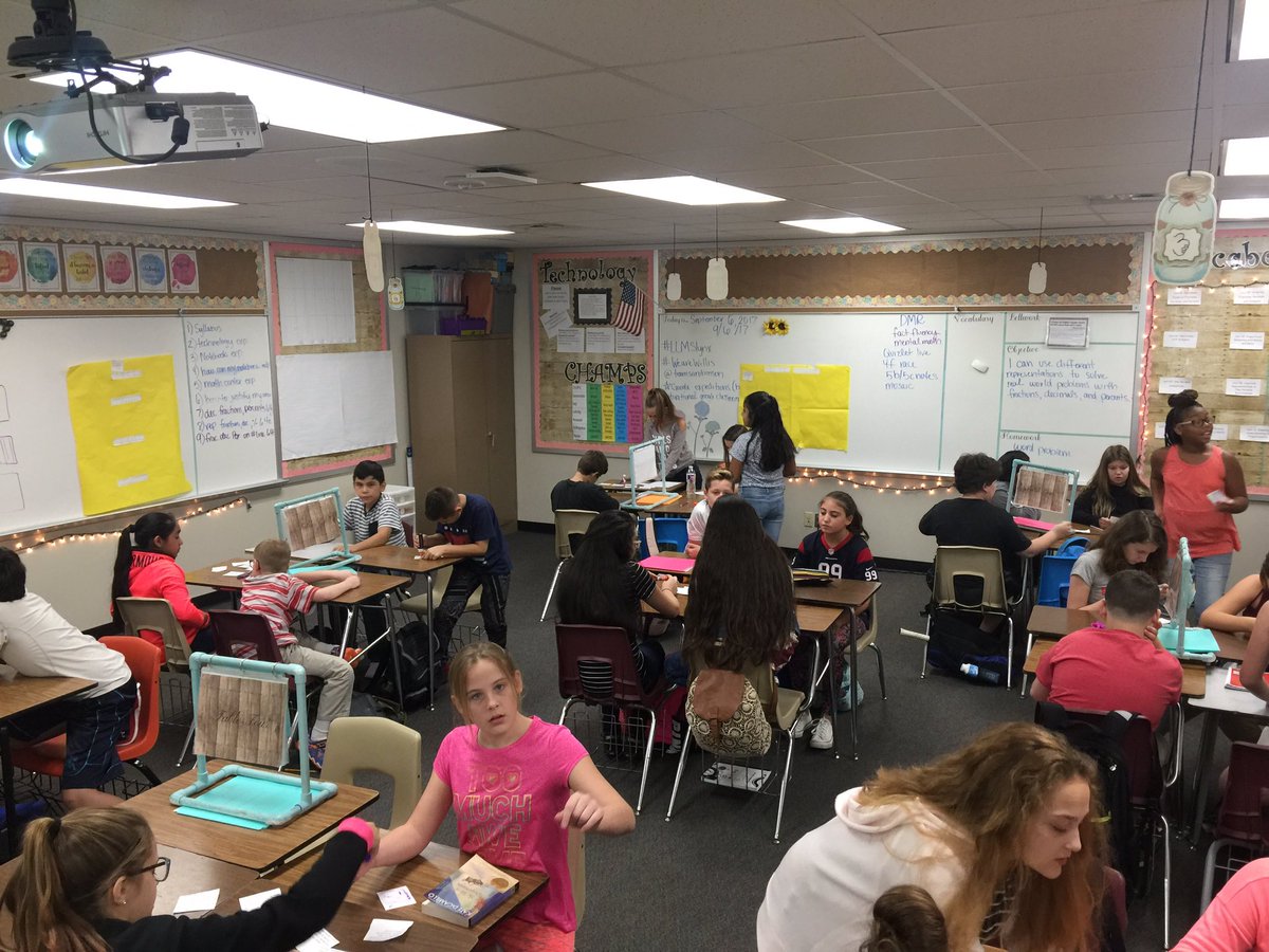 TeamSARobinson's tweet photo. It's a race finding percents using strip diagrams! Who will win? #WeAreWillis #LLMSlynx #mathisfun https://t.co/B4uoiDMpo5