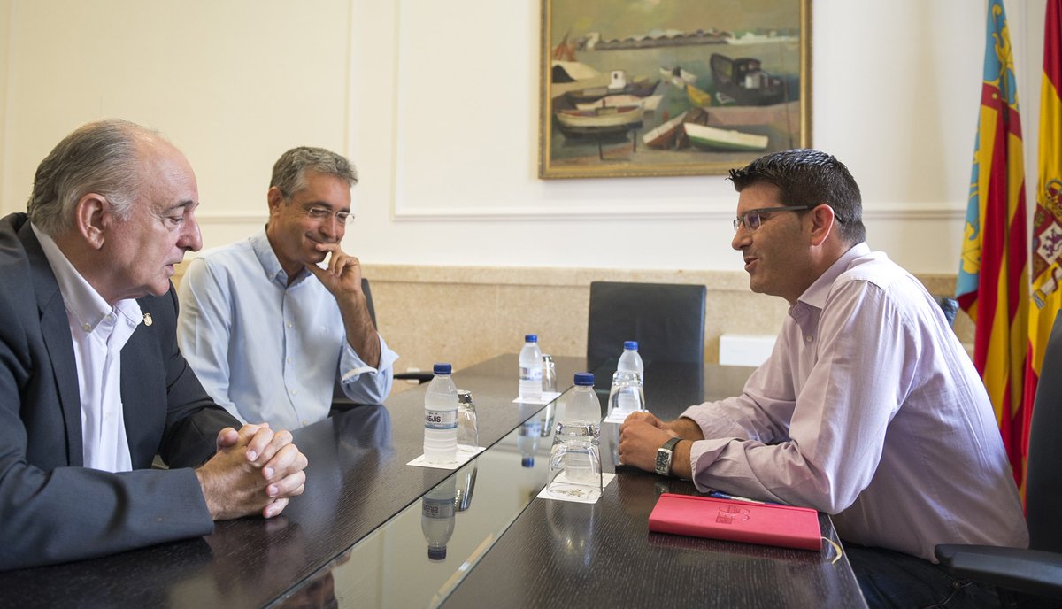 Diputació de València (@dipvalencia) on Twitter photo #Alginet recuperarà la passió per la pilota gràcies a la <a href="/dipvalencia/">Diputació de València</a> amb la posada de nou en marxa del trinquet 🖐🏼⚾️bit.ly/2wFYZoq #Alginet recuperarà la passió per la pilota gràcies a la <a href="/dipvalencia/">Diputació de València</a> amb la posada de nou en marxa del trinquet 🖐🏼⚾️bit.ly/2wFYZoq