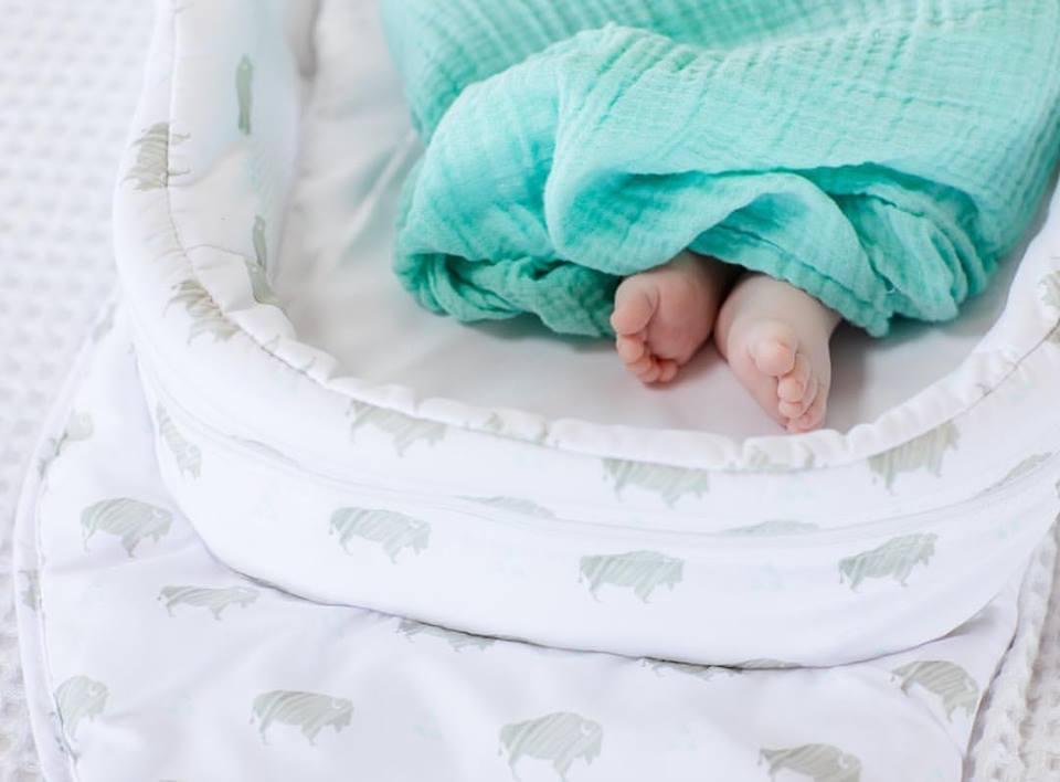 babydelightinc's tweet photo. "I'll eat you up I love you so!" Anyone else just obsessed with little baby toes?! #babyfeet #babydelight #snugglenest #newborn https://t.co/j6FhYMFYO8