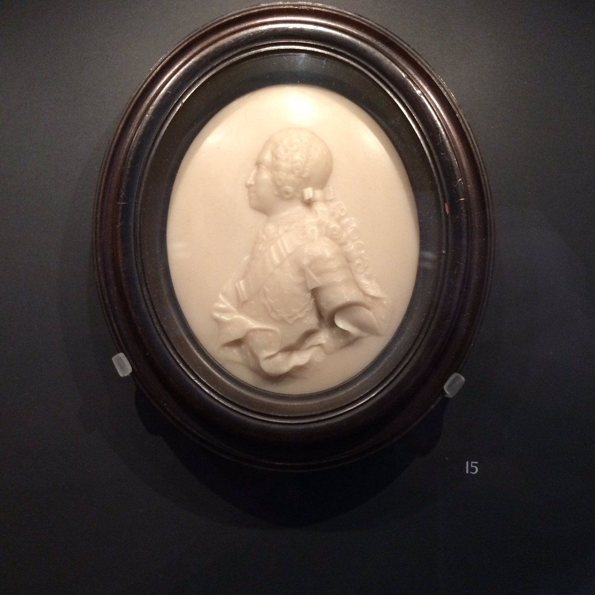CrookEleanor's tweet photo. You could cast it or copy it into ivory but the wax looks good as is #waxmodeling https://t.co/lLrLUkWpf0
