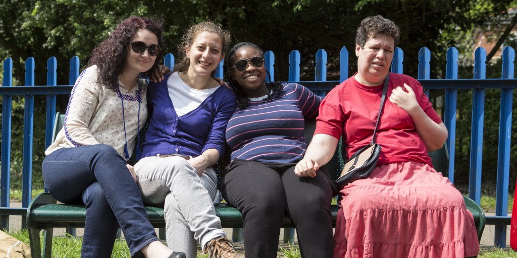 mencap_charity's tweet photo. Looking for a place to chat with other parents and family carers? #FamilyHub is the place for you https://t.co/CJwBTGp4TM https://t.co/yNDGQ27S28