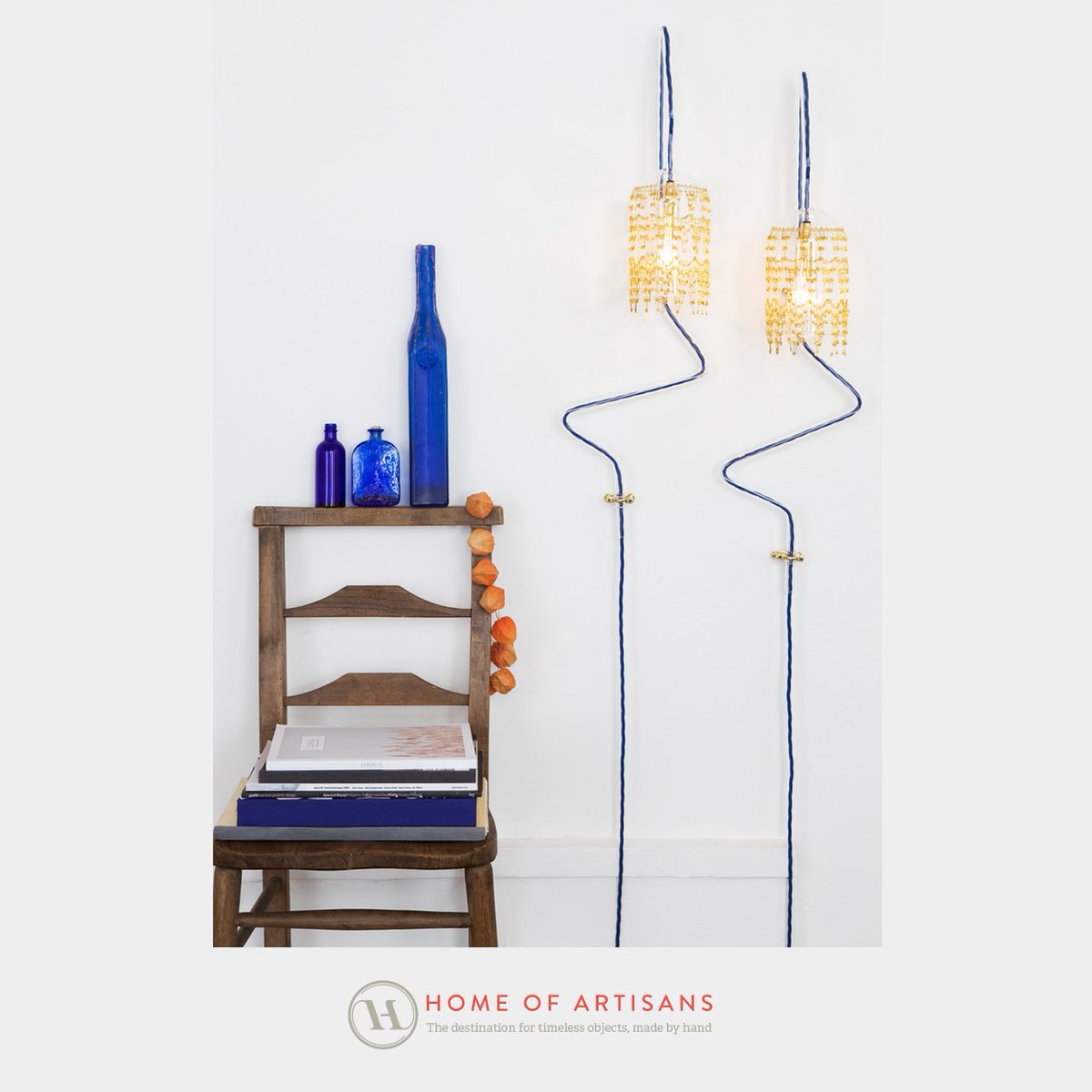 homeofartisans's tweet photo. An elegant wall mounted light that creates a simple graphic pattern with the hand blown glass: https://t.co/rBfnRQDJ5Q
#SarahColson #decor https://t.co/evLyDX0Kju