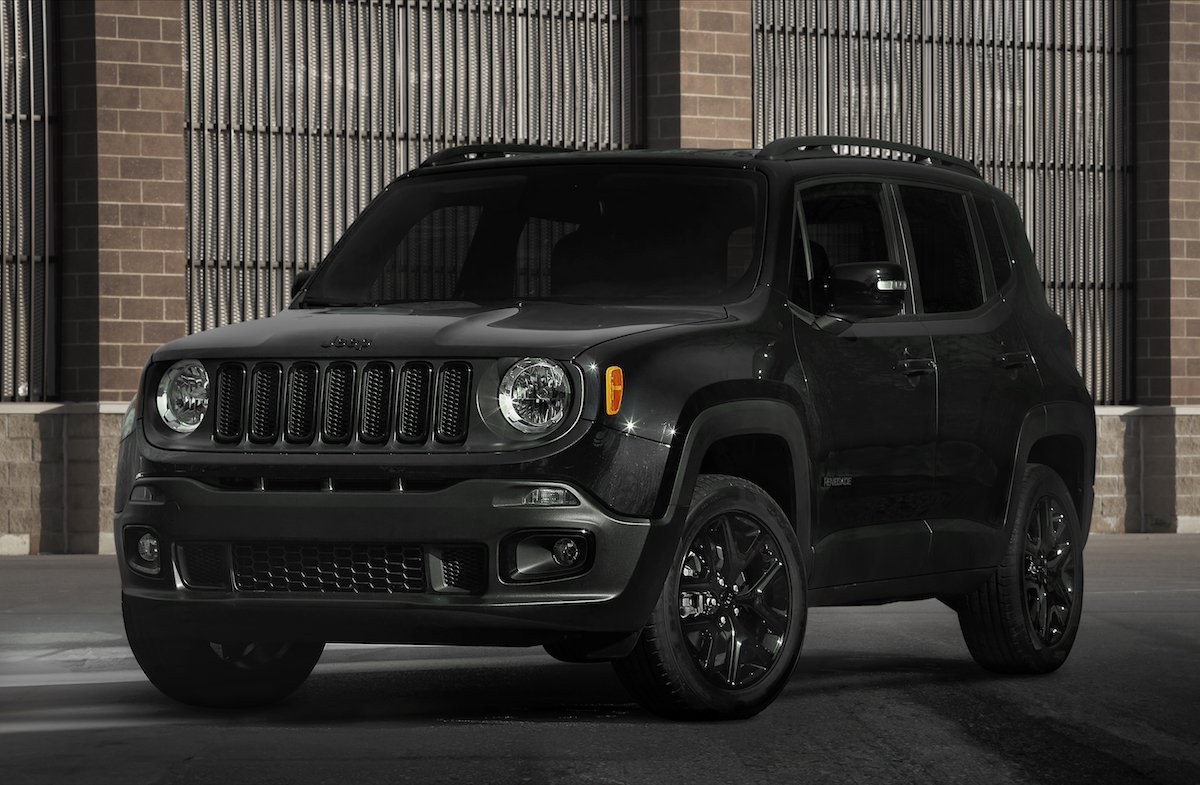 AutoVeracruz's tweet photo. Nuevas vestiduras, biseles y gama de colores; el interior de la Jeep Renegade cambia para su versión 2018. https://t.co/jEPIjcGg5U
