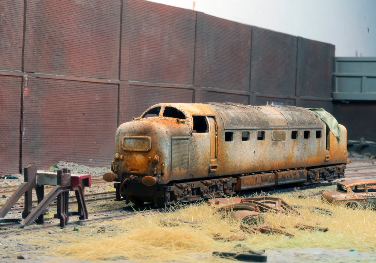 Halden Yard OO gauge #scrapyardloco Deltic diesel #loco, heavily rusted and weathered halden-yard.co.uk #rustyrailyard