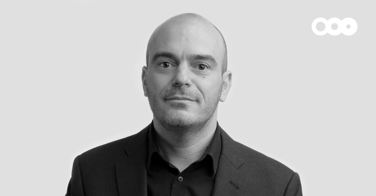 Collega Freek Staps vertelt aan <a href="/persinnovatie/">persinnovatie</a> wat merkjournalistiek is &amp; hoe het een bijdrage levert aan jouw merk. bit.ly/2xNHy3D