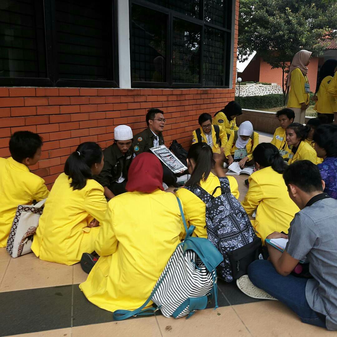 pdb2017's tweet photo. [ LIVE REPORT]
Saat ini sedang dilaksanakan kenal 3 BSO, yaitu KSHL Comata, OMPT Canopy, &amp; SIGMA serta Kelompok Studi Mikroorganisme PROTEUS https://t.co/DGPHbKeuCu