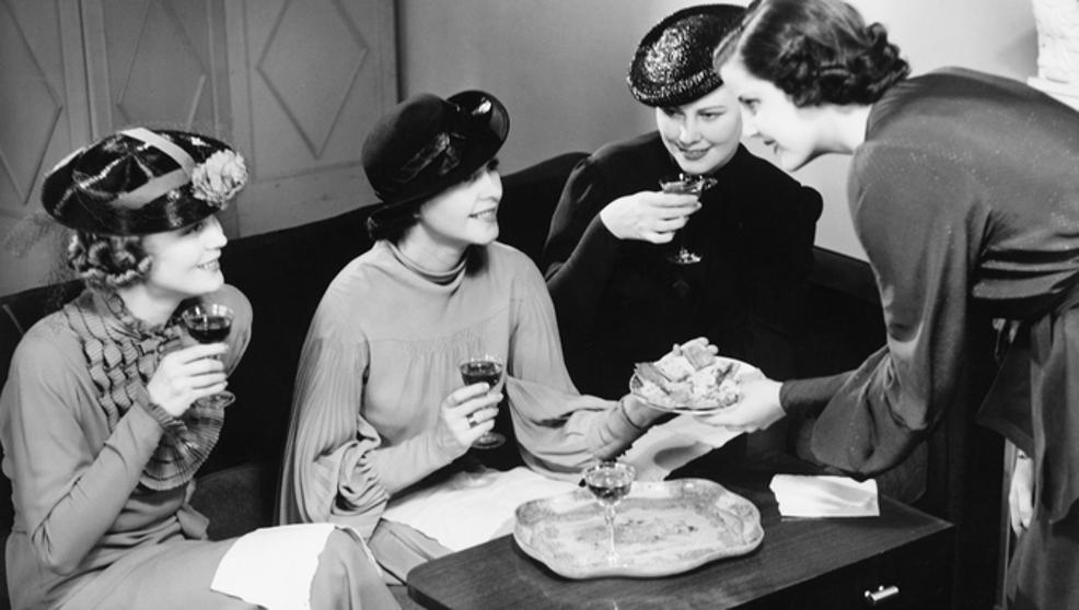 ¿Cuál es la diferencia entre un #vino viejo 👴 y uno "vintage"? 🧐🍇
bit.ly/2xiDF5Q