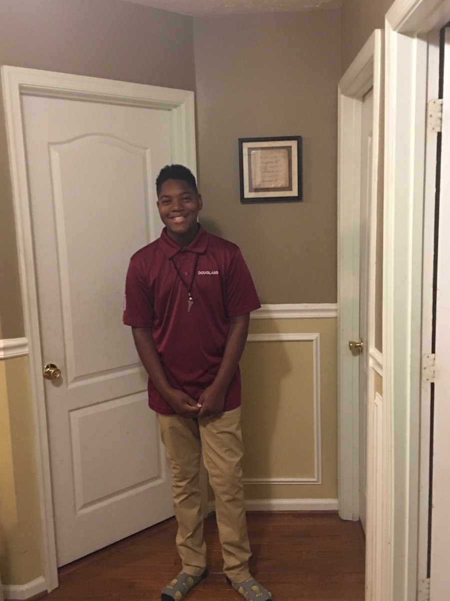 ariesgurrl76's tweet photo. @nbcwashington #READY4SCHOOL #10grade #fdhs https://t.co/84QNQQ4Vu9