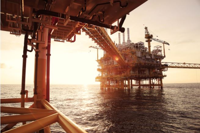 RateAgencies's tweet photo. UK #offshore #oil &amp; #gas industry "has many productive years ahead" creating future #jobs, with #Scotland to lead. https://t.co/0ftcSqf7Lh https://t.co/tIgKGGhA9W