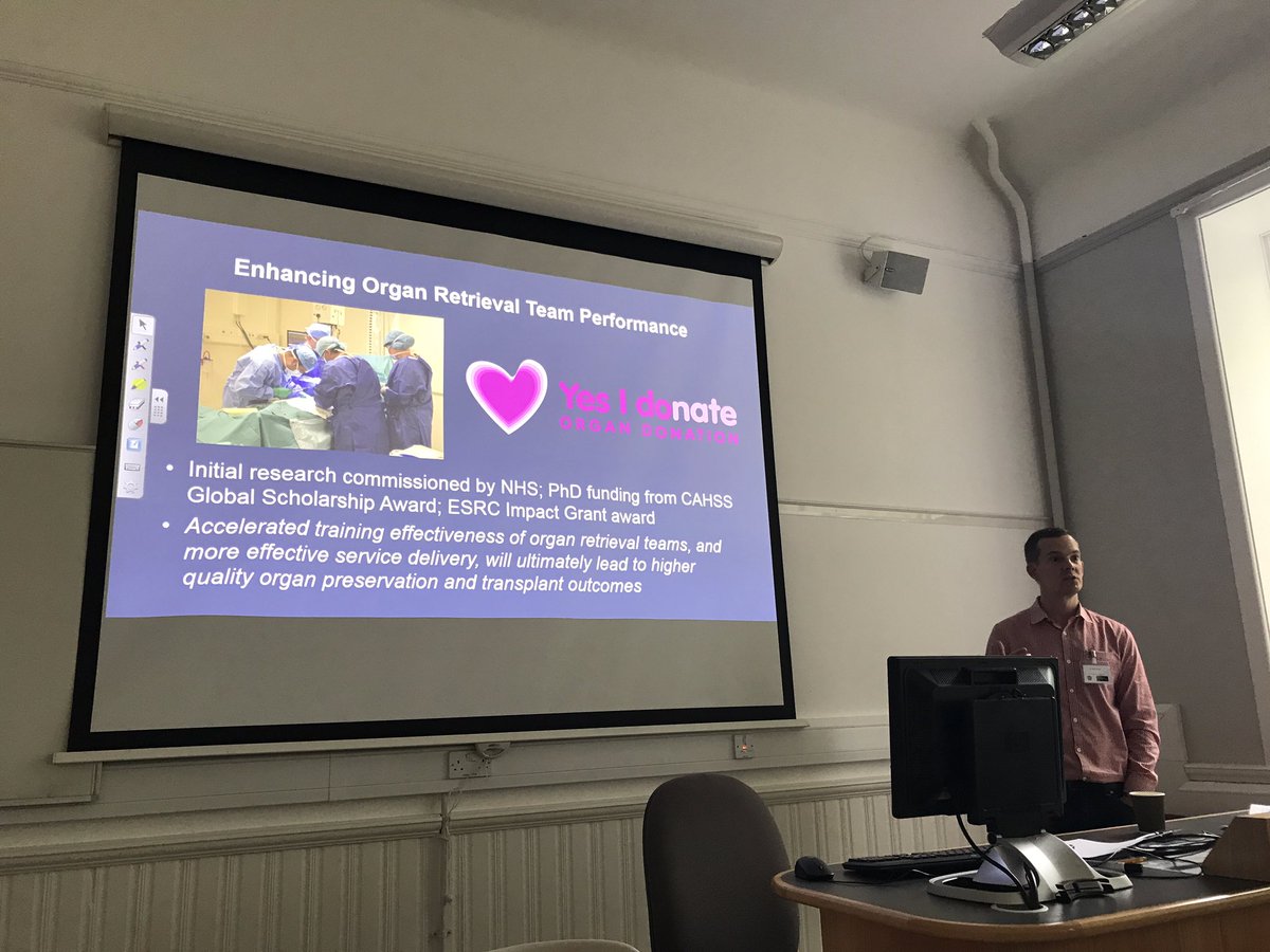 GalaMRZVa's tweet photo. .@tonyturnerEd giving an update on research from the Human Performance Science group @UoE_IWConf #interweaving17 https://t.co/zKRVihmE6N
