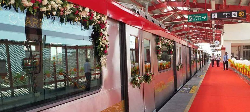 Home Minister Rajnath Singh &amp; UP Chief Minister Yogi Adityanath Flags Off The Lucknow Metro
railanalysis.in/rail-news/unio…

#RailAnalysis #News