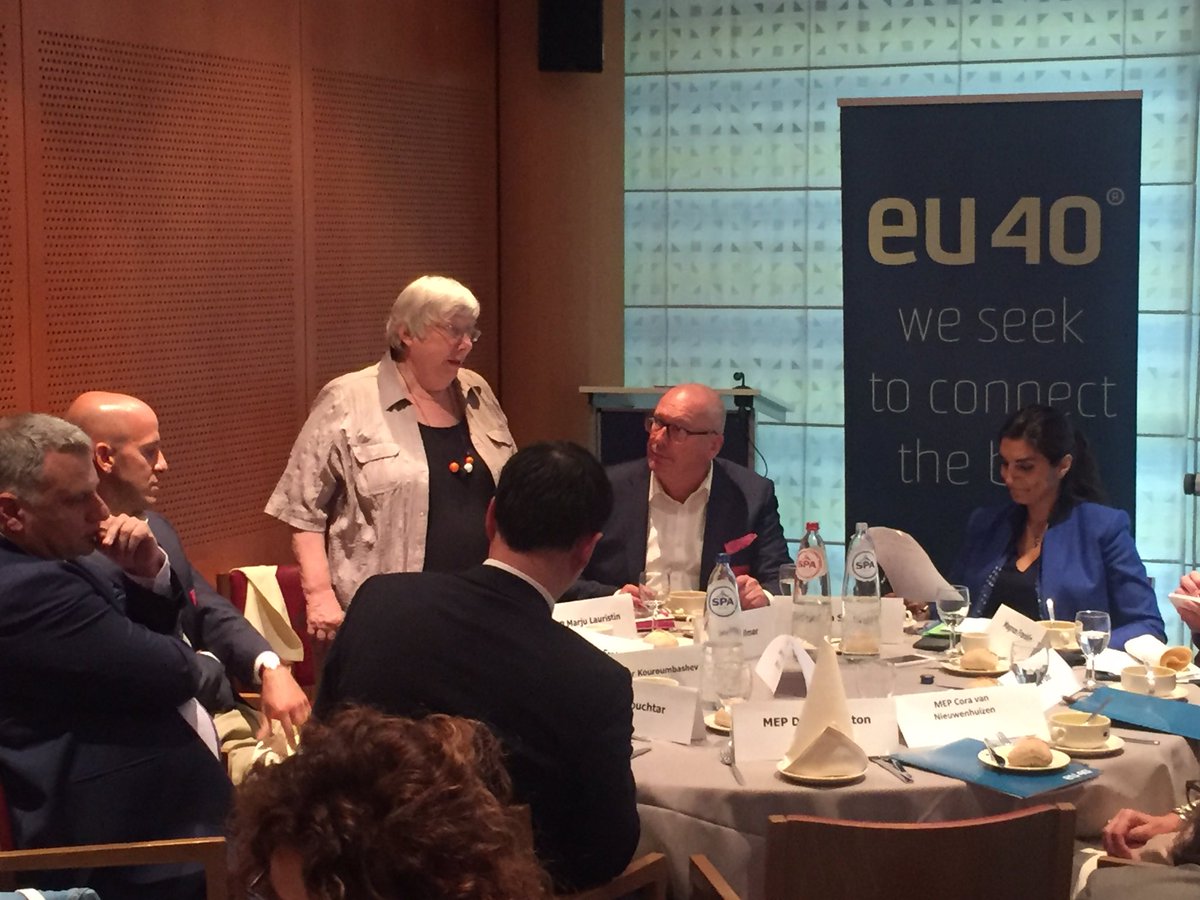 Always happy to see familiar faces discussing about #eprivacy <a href="/DespinaSpanou/">Despina Spanou</a> <a href="/PKouroumbashev/">Peter Kouroumbashev</a> <a href="/eu40/">EU40 - The Network of Young MEPs</a>