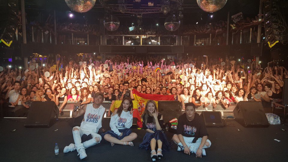KARD_Official's tweet photo. Thank you Madrid!!
#KARD #WILD_KARD_PT2 #Madrid https://t.co/rA2vakIW7Z