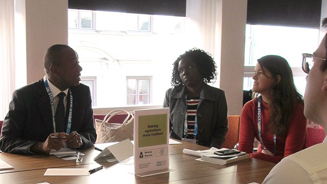 UNUNexus's tweet photo. Thank you all for the fruitful discussions on #wastewater challenges at #WWWeek! #UNU4Water Read our coverage here: https://t.co/ufsuXwlNbZ https://t.co/Mtg5r9LxJV