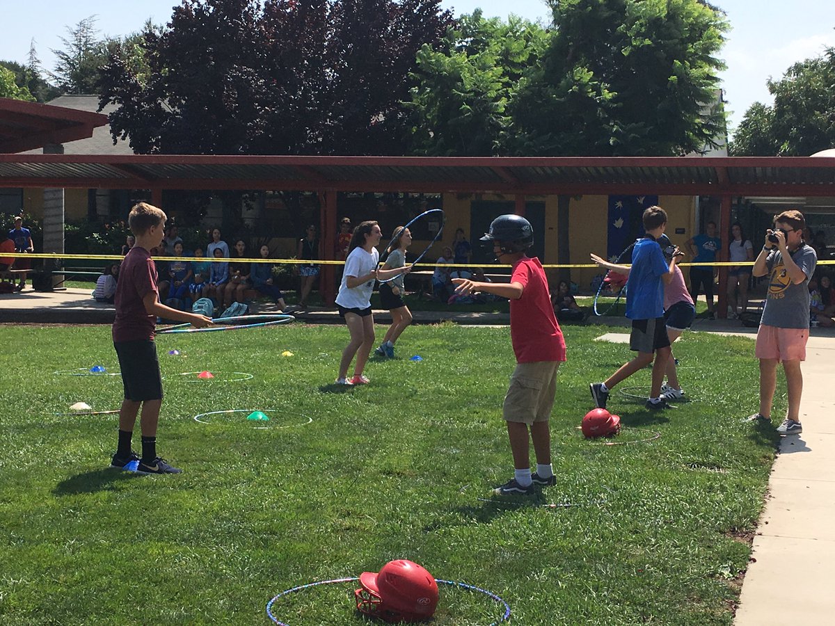 Blach School tweet media