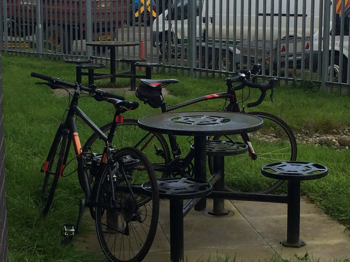 johnny_bhoy09's tweet photo. Wee Cycle to work today & delivered some Travel Surveys on route @CyclingScotland Myself & George's bikes outside & counted!!! #BigCount https://t.co/YoCUqGvqFx