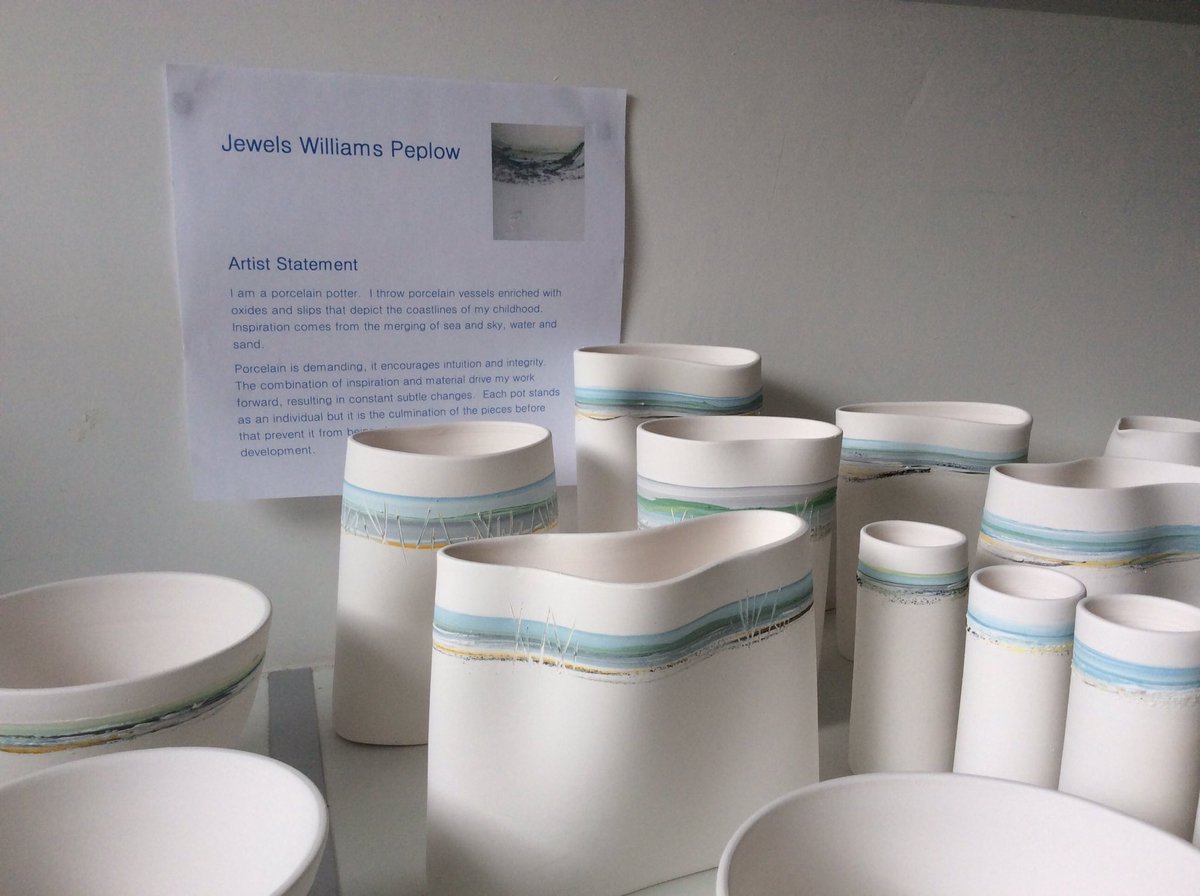 JewelsPorcelain's tweet photo. Biscuit fired pots ready for glazing before the final firing #hart2017 #porcelain # https://t.co/2q6Z1RcO97