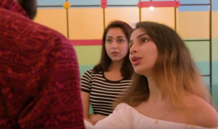 #Sex #DatingTips #Girls #Delhi 
क्या होता है, एक साथ दो लड़कियों को डेट करने का नतीजा! on.sanvad.in/2xIyFri