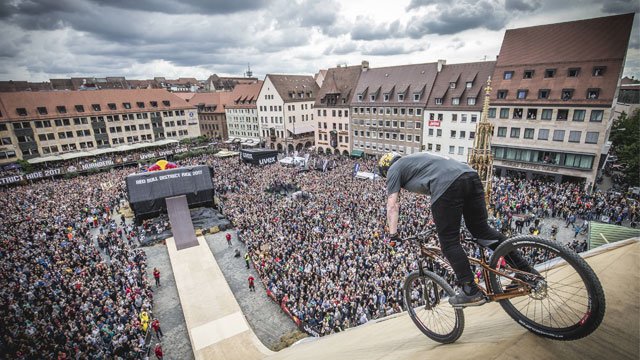 wwwextremecom's tweet photo. Watch Nicholi Rogatkin's unreal winning run from Red Bull District Ride in all its glory here! https://t.co/nPcjdeXqm8 https://t.co/BjLLEsNWZb