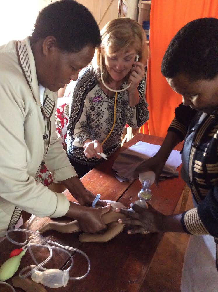 Great training at Dareda hospital on neonatal resus and breech delivery. Awesome work everyone!!! #midwivesmatter #maternalhealth #volunteer