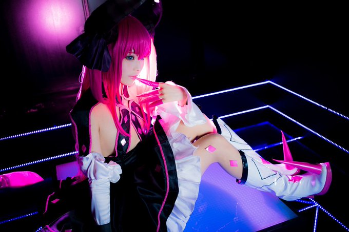 Twitterのコスプレ画像20