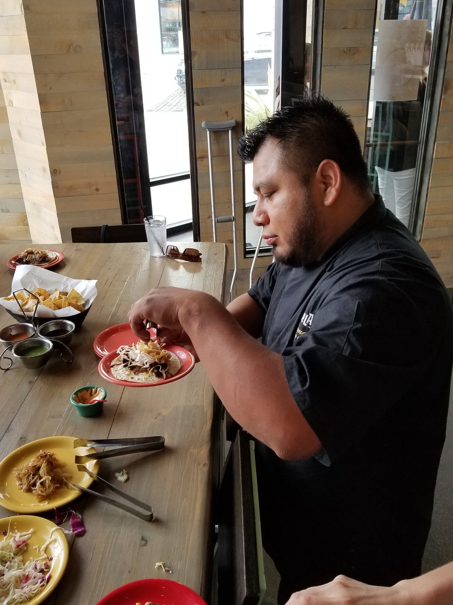 AdlerRadioMKE's tweet photo. Get into any @BelAirCantina & order a #TexasTaco (proceeds benefit victims of #HurricaneHarvey) This is Exec Chef Noe Zamora (the creator!). https://t.co/CjmeJsShZ9