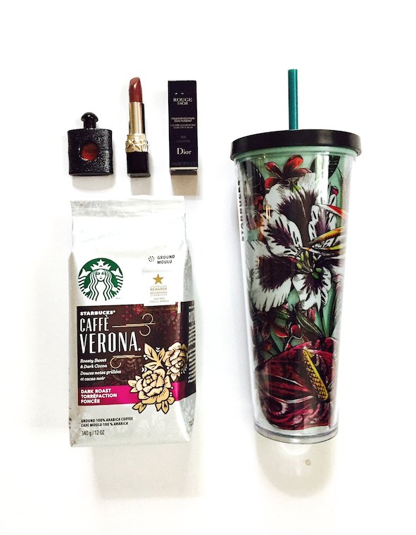 davelackie's tweet photo. I'm giving away this #StarbucksAtHome Caffe Verona set with RougeDior &amp; Black Opium mini! Perfect for Fall! To enter follow @davelackie &amp; RT https://t.co/IIwQiHIG9m