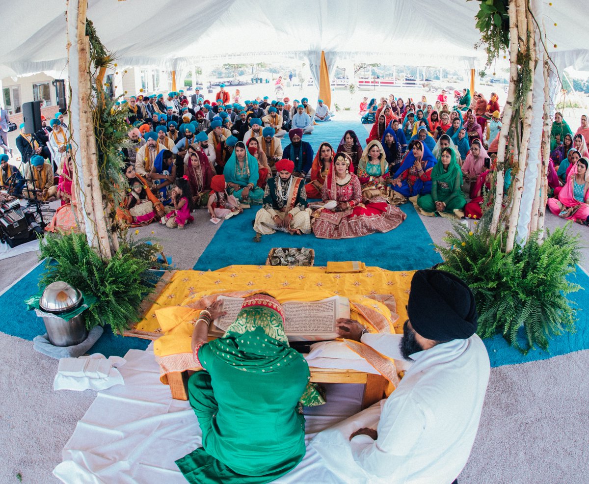 KaurLifeOnline's tweet photo. See how these 12 Sikh couples honored the women in their lives by having them be a part of their anand karaj. https://t.co/V40DPpGcMr https://t.co/O1wCHUqWIP