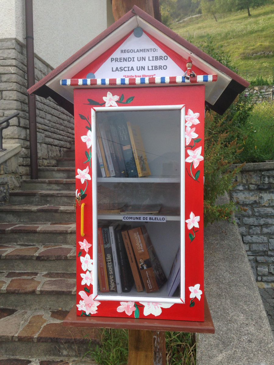 laSchiz_V's tweet photo. Little free library
#Littlefreelibrary #Blello https://t.co/DKYjWa8fiF