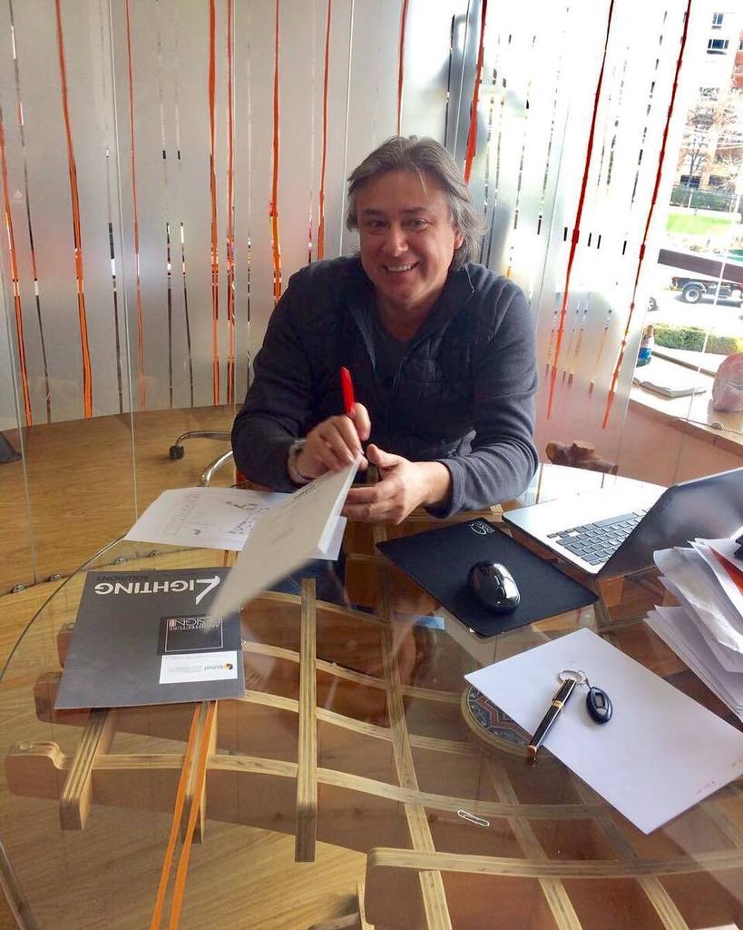 nmcenterreno's tweet photo. Ideark Arquitectura. Reunión con Víctor Verdugo revisando los revestimientos para muros #Arstyl Wall Panels Liquid… https://t.co/hU8bj6nao2 https://t.co/DdeY4YcUsL