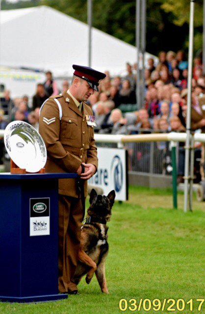 NPAImages's tweet photo. @meltontimes #Denfence School Sophie, Countess of Wessex on Guard # Land Rover Burghley https://t.co/ydKoYFF1co