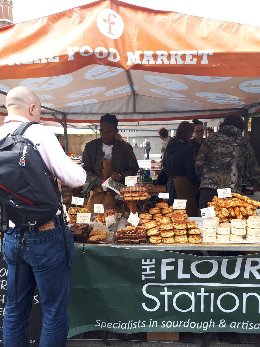 treaclemarket's tweet photo. Enjoying a fine lunch from #realfoodmarket #KingsCross #London https://t.co/h9ECsWK38G