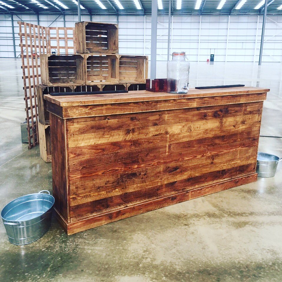 Our vintage bar package out today for <a href="/louiseperrywed/">Louise Perry</a> for an event in Peterborough #VintageBar #MobileBar