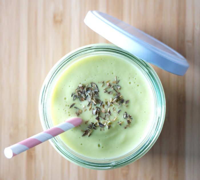 eat_list_fr's tweet image. 2 #recettes faciles de soupes froides bit.ly/2xy4R1q #healthy #light #minceur #repasleger #specialrentrée #legumes #cuisinefacile