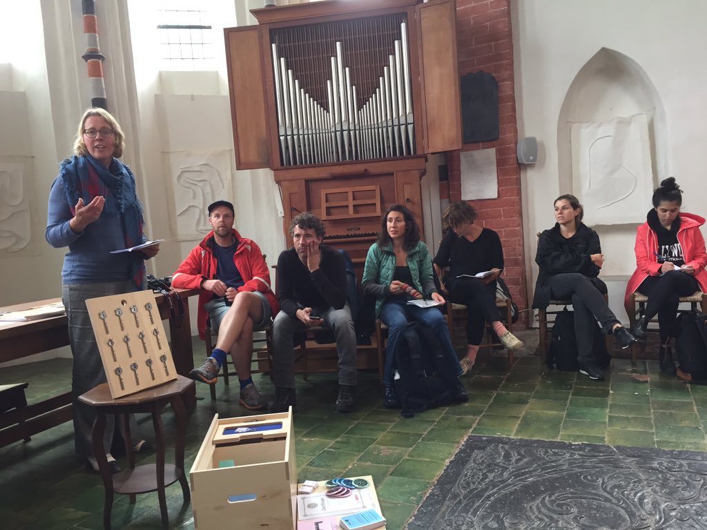ReinwardtAcad's tweet photo. Next up a presentation by Agmar van Rijn, @GroningerKerken on past and future of religious heritage #MasterMuseology #IntroductionWeek https://t.co/IubsBSpuTo