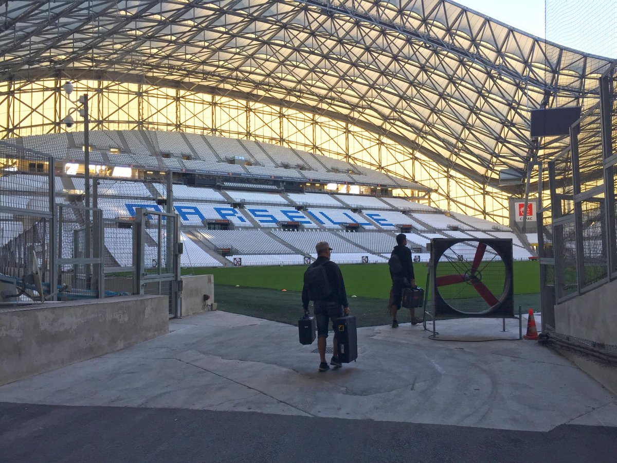 aucop_event's tweet image. [aucop] #artzandco #scène #murled #sonorisation #évènement #prestations #techniques #audiovisuel #client #écoute #confiance @orangevelodrome