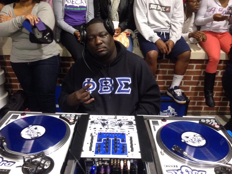 DJ_3XL's tweet photo. Today is the day that I crossed them burning sands into Sigma-land and enjoy every parts of it. #5yearstrong https://t.co/xGuYz6pK7t