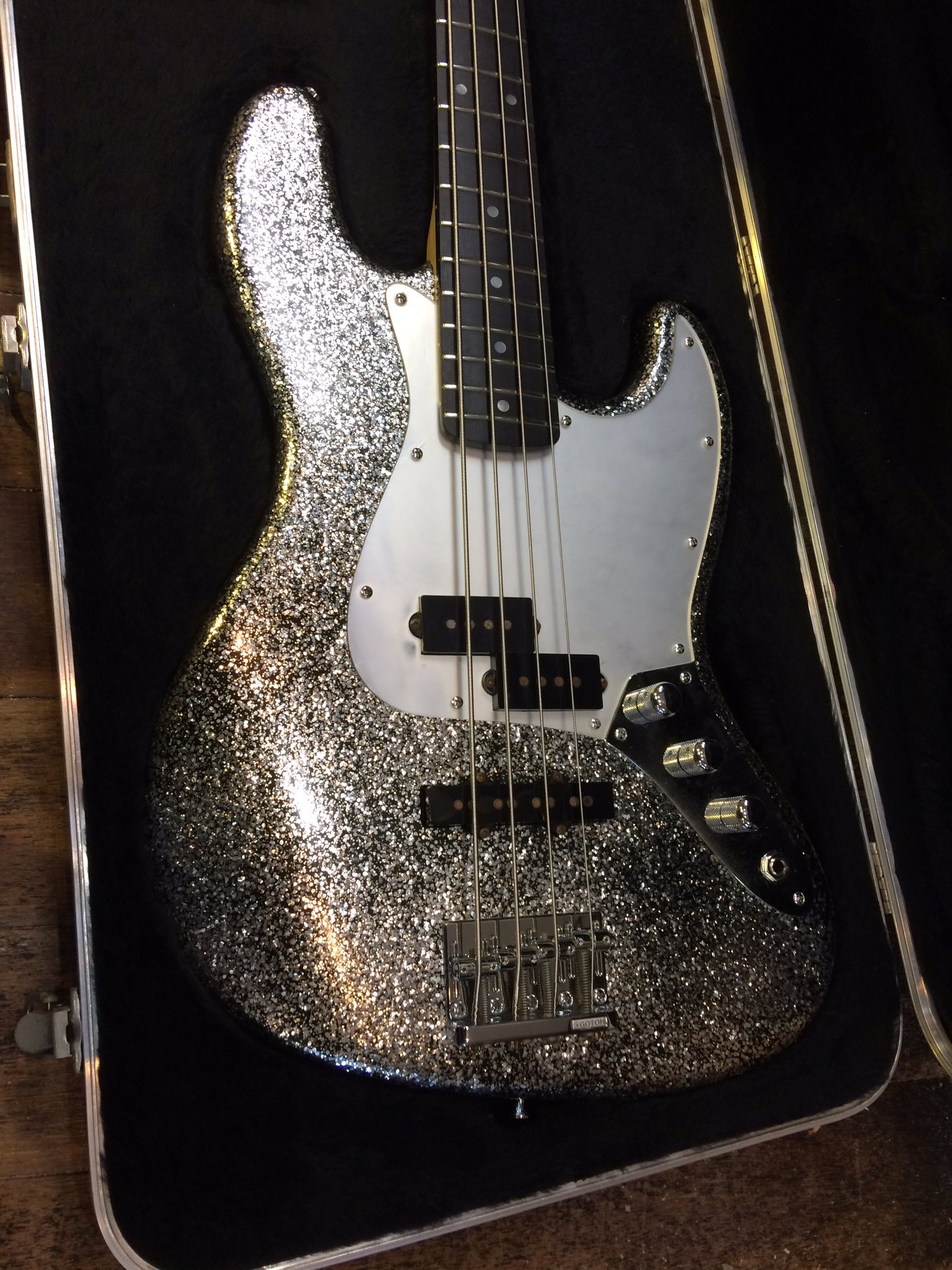 お歳暮 人気 オシャレ ベース JIRO SB-2 JIRO好き必見‼️G&L 注い ベース