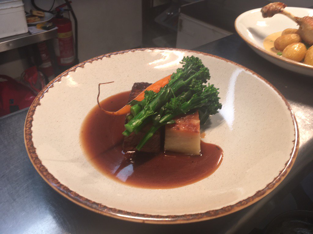 theclachandalry's tweet photo. Our current top seller - twice cooked beef brisket, dauphinoise potatoes, tenderstem broccoli &amp; heritage carrot https://t.co/tdnUlLgRwi