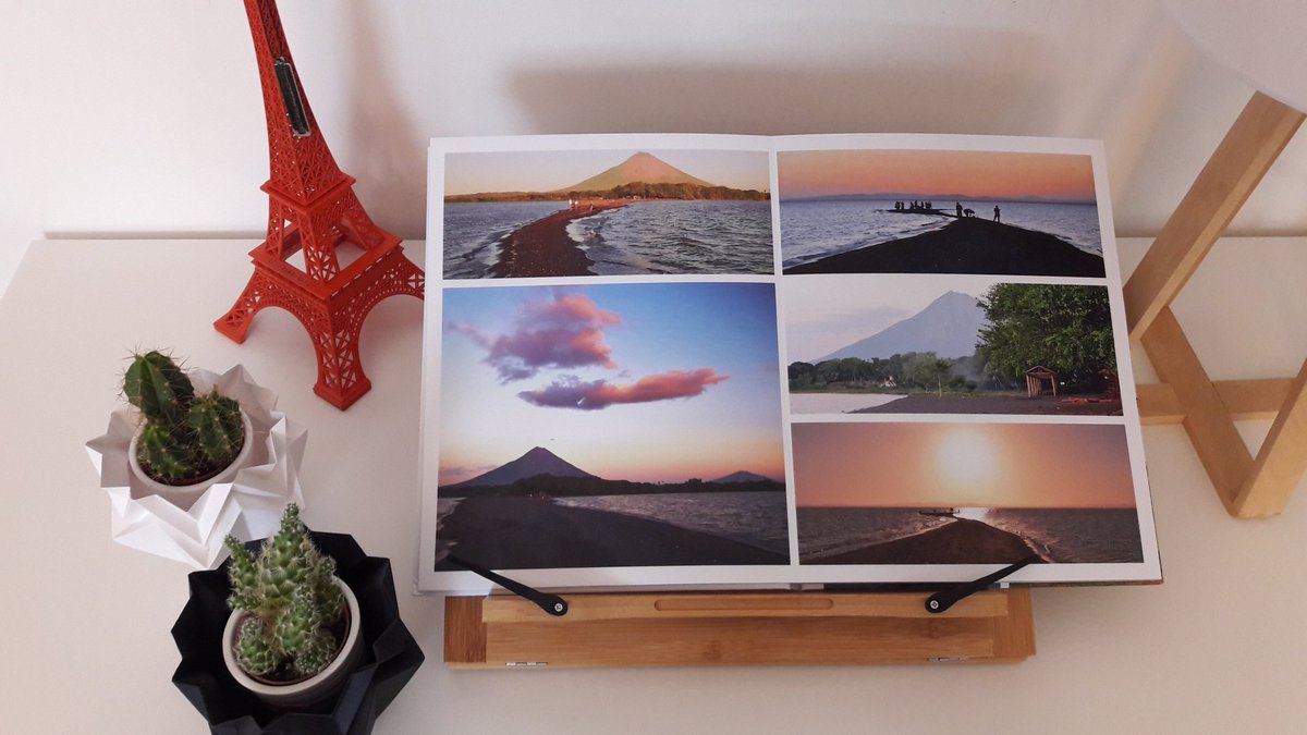 The_NextStop's tweet photo. Pages épaisses, couleurs vives et resplendissantes. Parfait pour mettre en valeur mes jolis souvenirs du #Nicaragua. Merci @SaalDigital_FR ! https://t.co/tGVmTeZklz
