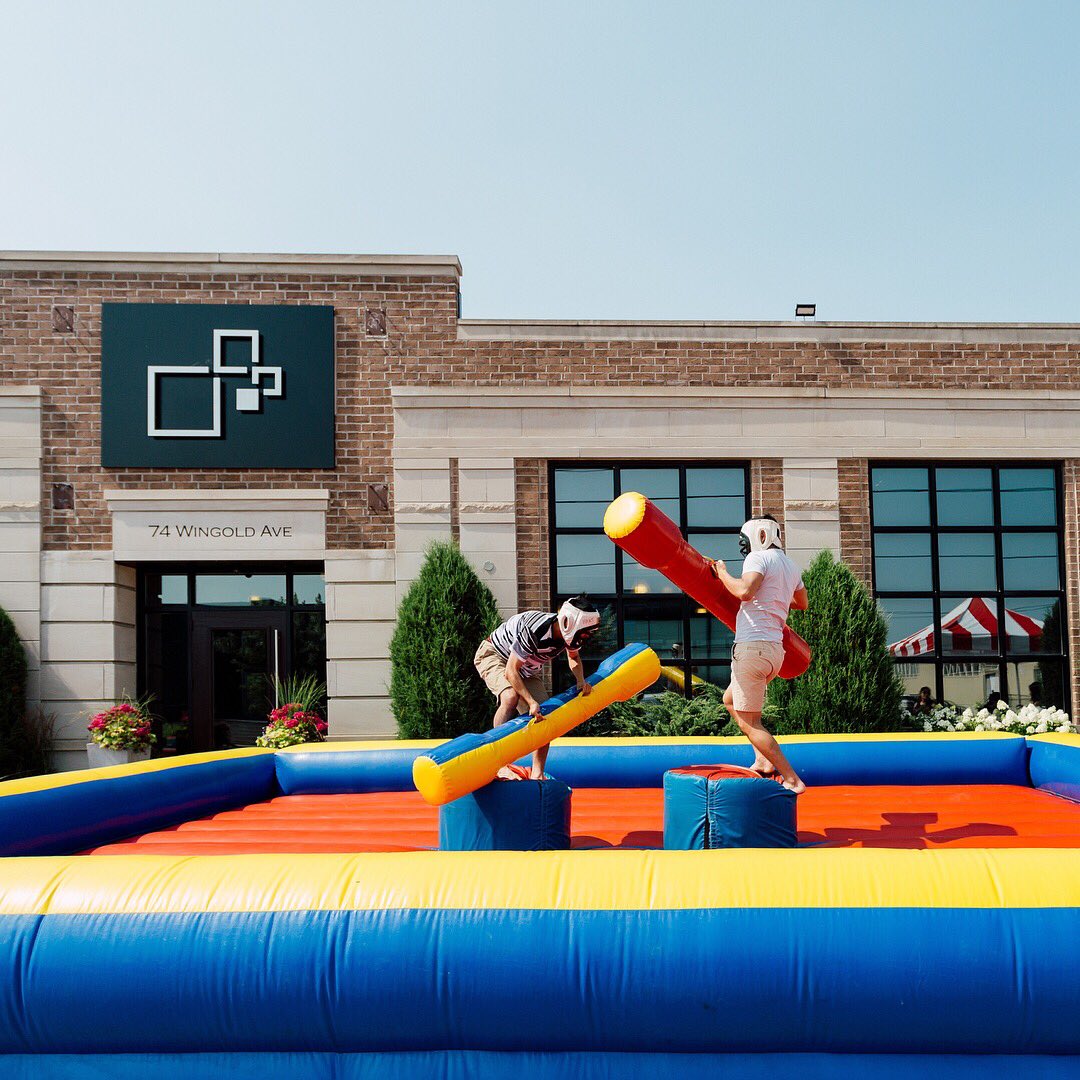 IndexExchange's tweet photo. #tb to our fun-filled summer barbecue with our #Toronto IXers! What was your favorite memory from this summer? #IXlife https://t.co/sHaun3tSpH