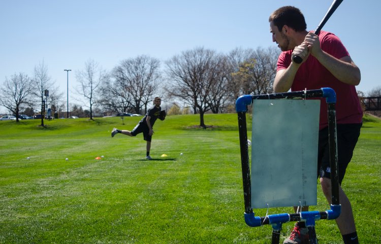 MLWB03's tweet image. Batting practice starts at 5:30pm with first pitch scheduled for around 6:00pm. #SDCG