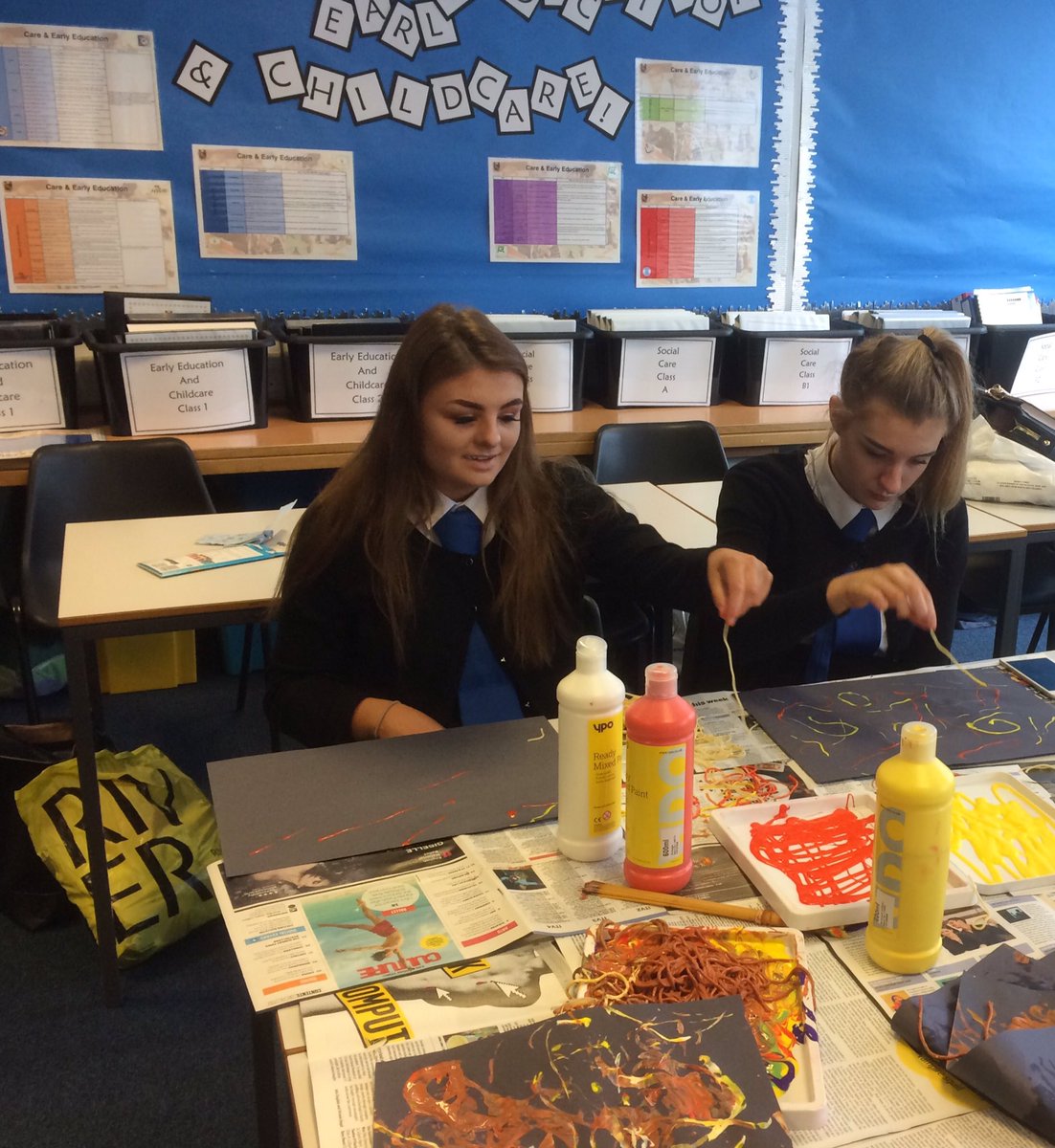 Productive days in Early Ed! 💪Leah and Elie actively working on categorising play whilst Kim &amp; Co get snapped exploring creative play ideas!