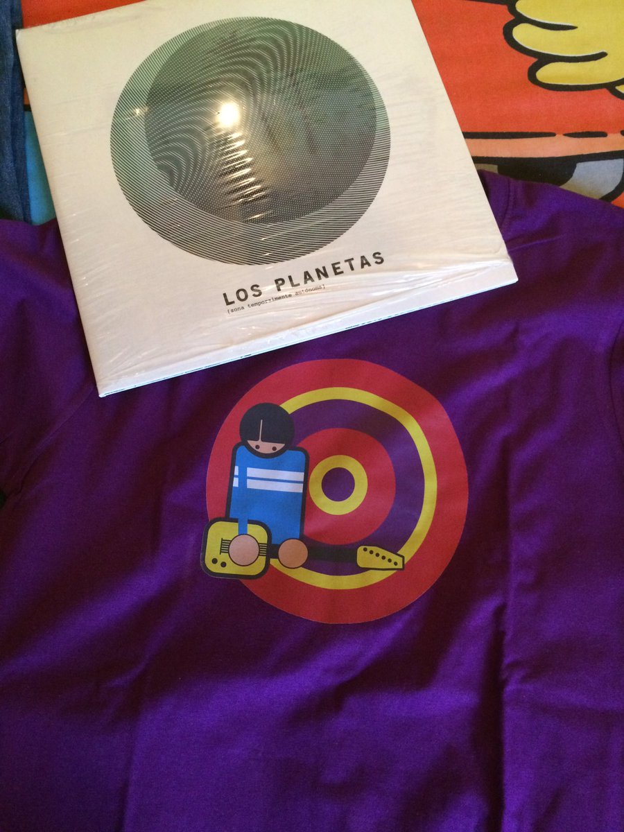 Madelmanpop's tweet photo. Si ya no te venden la camiseta de Super 8, ve tú a la montaña. Estupendo trabajo el de @ofteco Gracias Rosa! https://t.co/IYOnTGOFI9